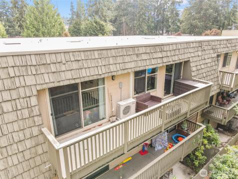 1420 153rd Ave NE Bellevue WA 98007