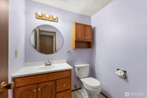 31917 45th Place SW Federal Way WA 98023