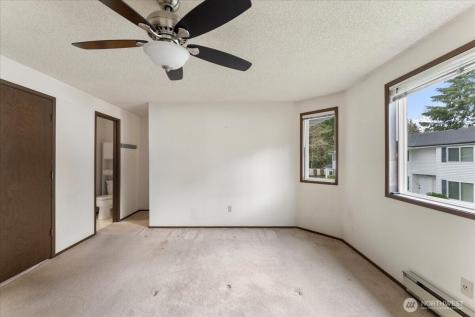 31917 45th Place SW Federal Way WA 98023
