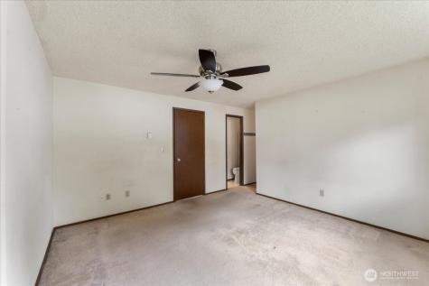 31917 45th Place SW Federal Way WA 98023
