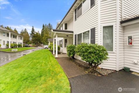 31917 45th Place SW Federal Way WA 98023