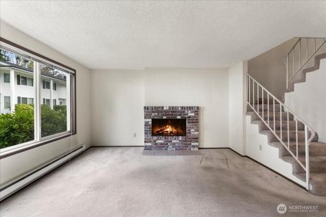 31917 45th Place SW Federal Way WA 98023