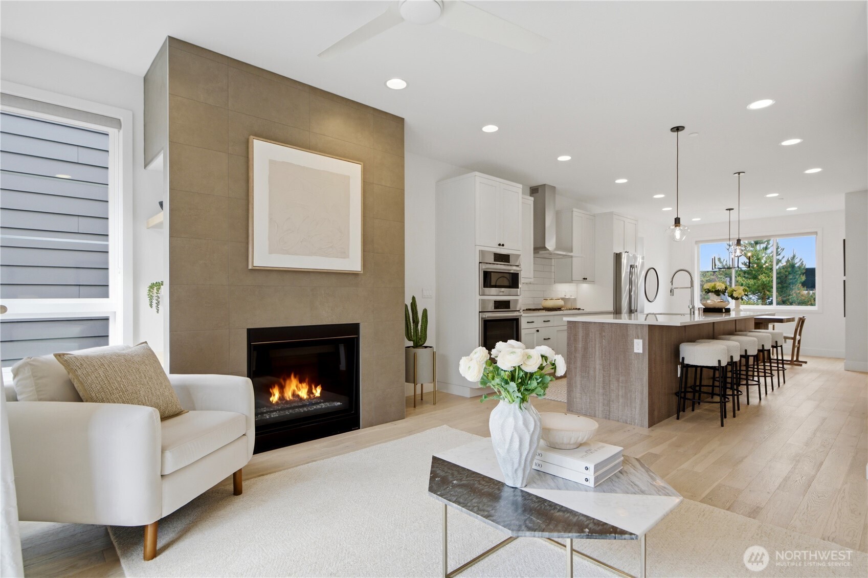 Kirkland WA, 732 4TH, Unit A