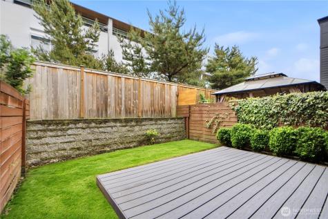 732 4TH Kirkland WA 98033