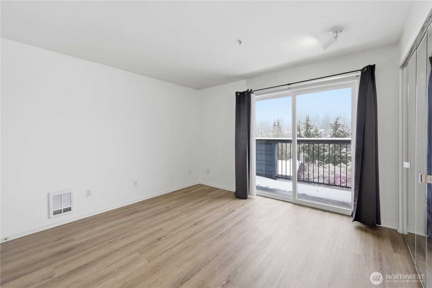 15711 Waynita NE Bothell WA 98011