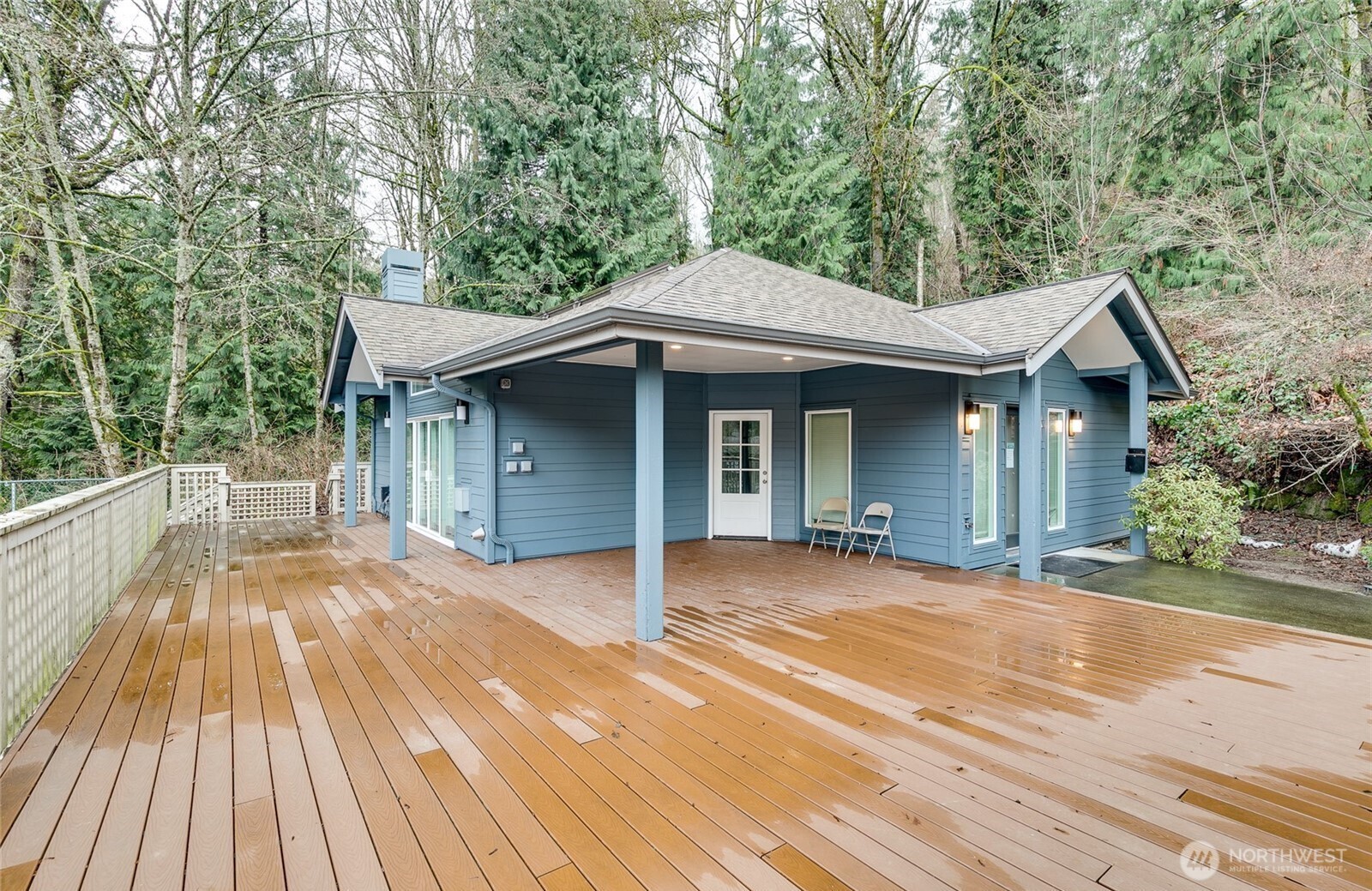 15711 Waynita NE Bothell WA 98011