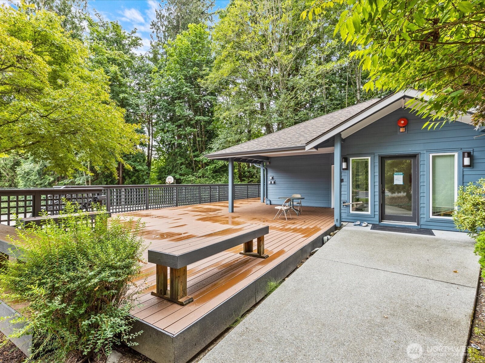 15711 Waynita NE Bothell WA 98011