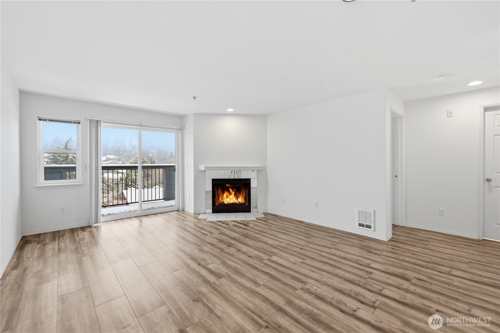 15711 Waynita NE Bothell WA 98011
