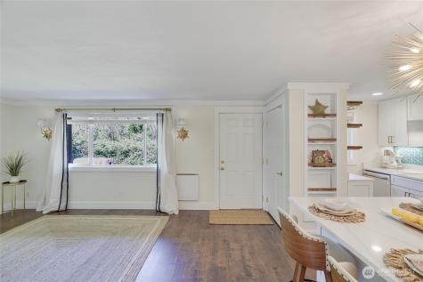 1410 48th Street Seaview WA 98644