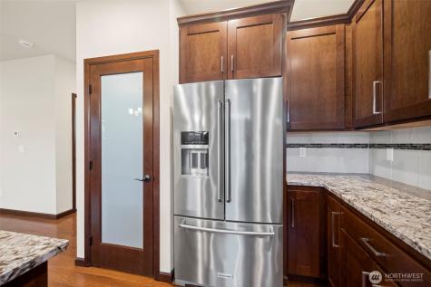 17004 11th Place W Lynnwood WA 98037