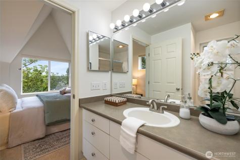 1501 Cherrylane Avenue S Seattle WA 98144