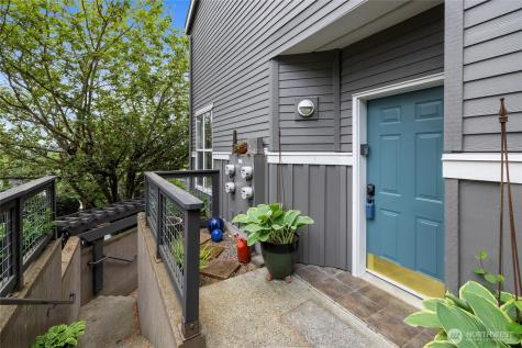 1501 Cherrylane Avenue S Seattle WA 98144