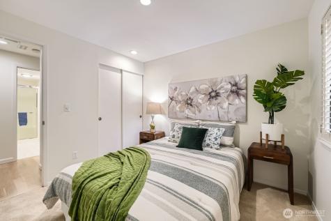 16142 SE 33rd Lane Unit #1001 Bellevue WA 98008