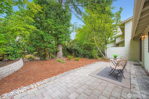 16142 SE 33rd Lane Unit #1001 Bellevue WA 98008