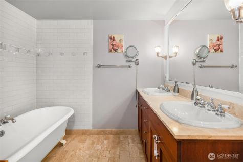 1500 4th Avenue Seattle WA 98101