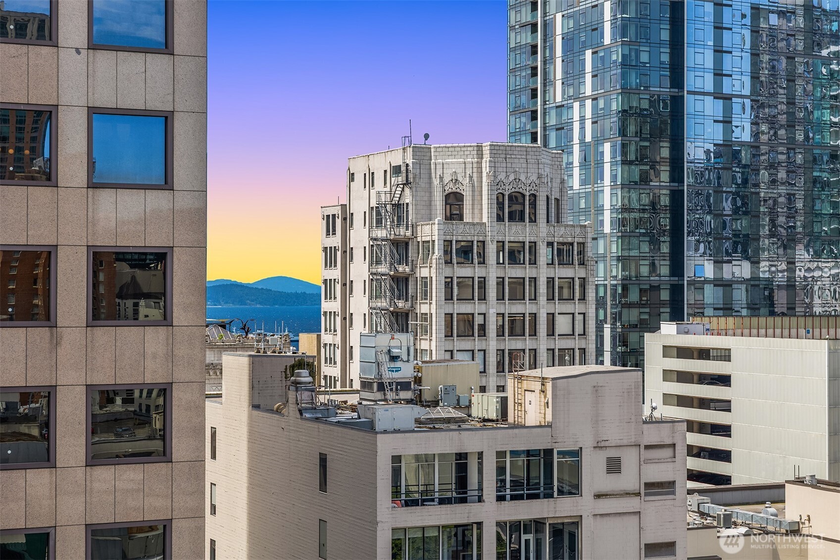 1500 4th Avenue Seattle WA 98101