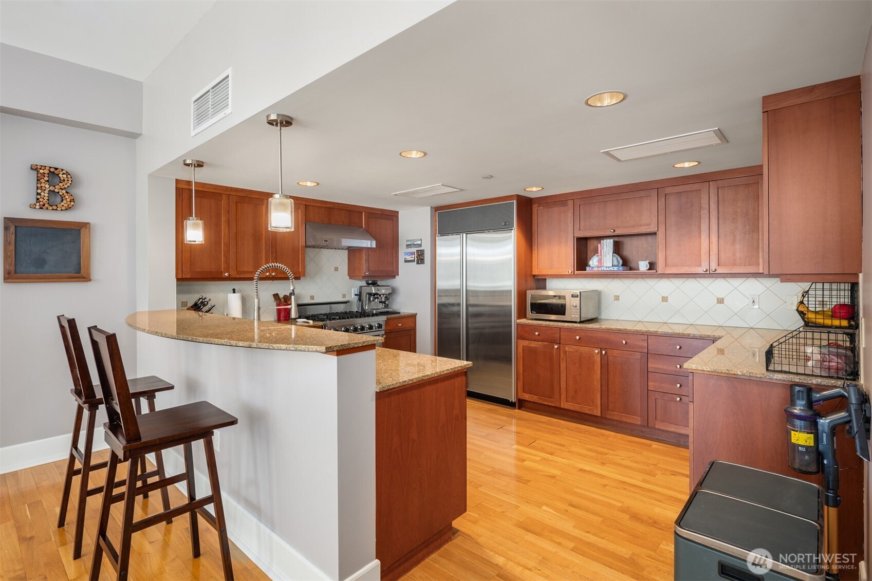1500 4th Avenue Seattle WA 98101