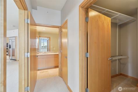 1100 106th Avenue NE Bellevue WA 98004
