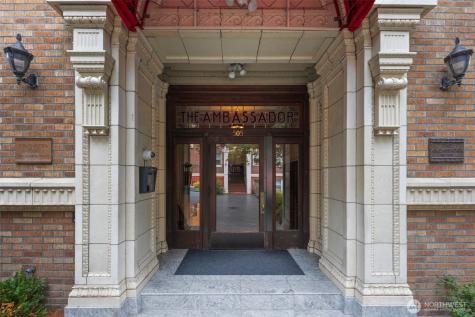 505 E Denny Way Seattle WA 98122