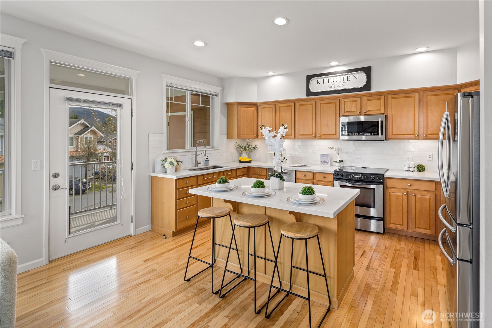 35327 SE Kinsey Street Snoqualmie WA 98065