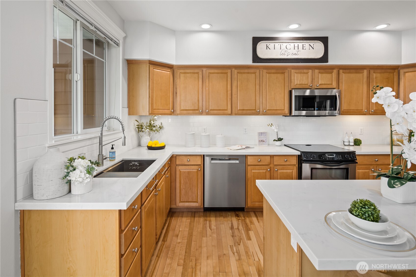 35327 SE Kinsey Street Snoqualmie WA 98065