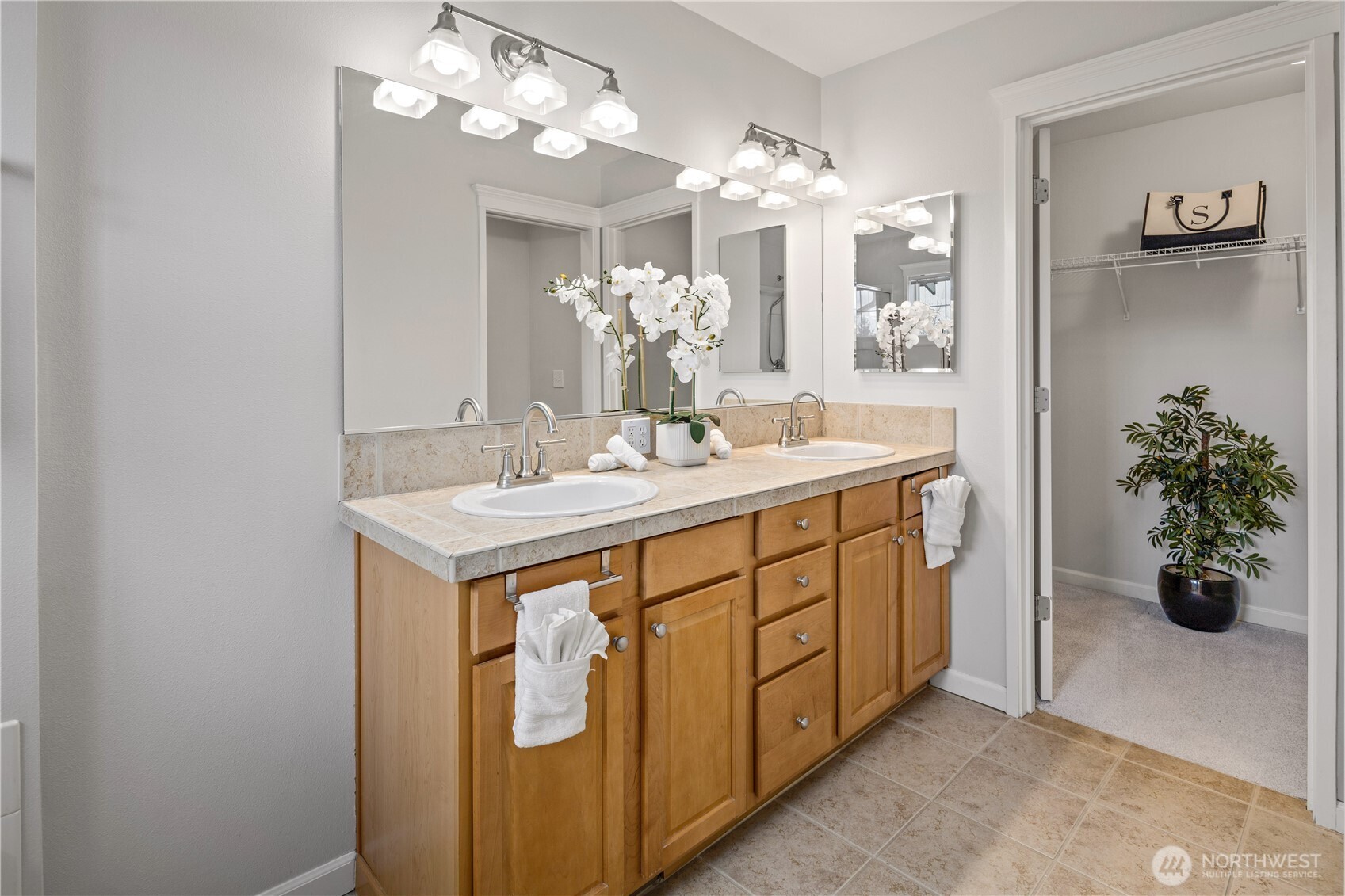 35327 SE Kinsey Street Snoqualmie WA 98065