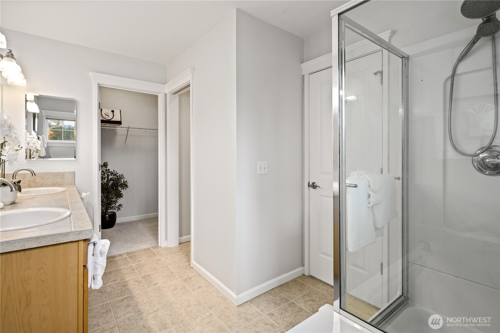 35327 SE Kinsey Street Snoqualmie WA 98065