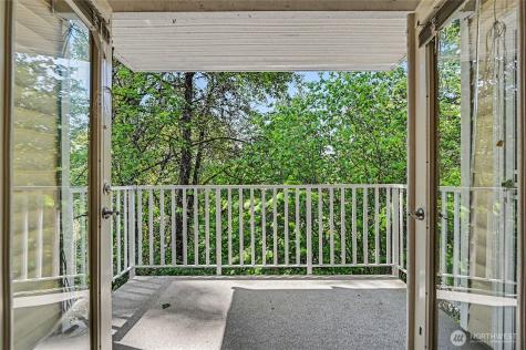 2660 118th Avenue SE Bellevue WA 98005