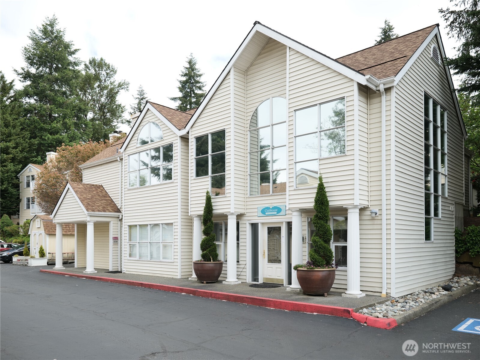 2660 118th Avenue SE Bellevue WA 98005