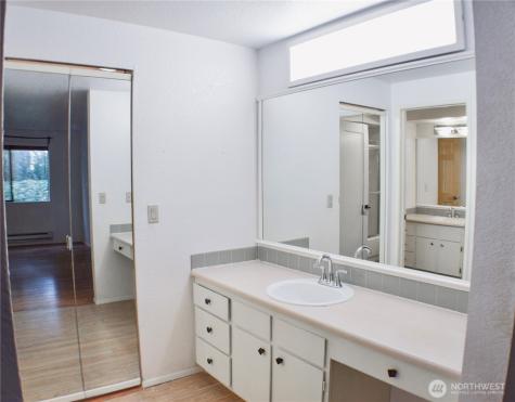 25120 98th Place S Kent WA 98030