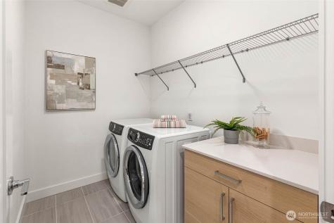 23111 NE 8th Street Sammamish WA 98074