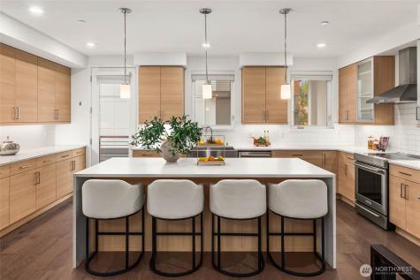 23111 NE 8th Street Sammamish WA 98074