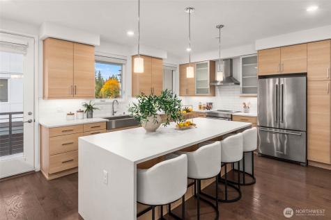 23111 NE 8th Street Sammamish WA 98074