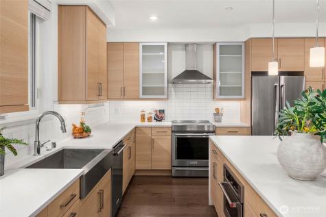 23111 NE 8th Street Sammamish WA 98074