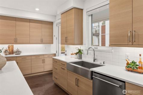 23111 NE 8th Street Sammamish WA 98074