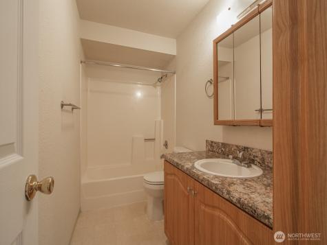 14527 NE 40th Street Bellevue WA 98007