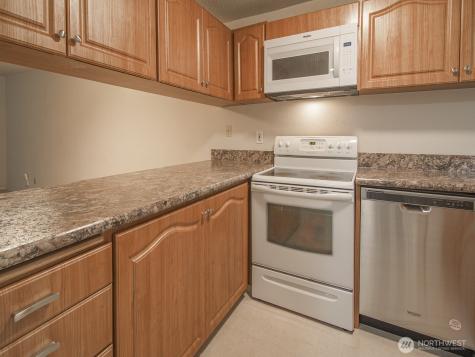 14527 NE 40th Street Bellevue WA 98007