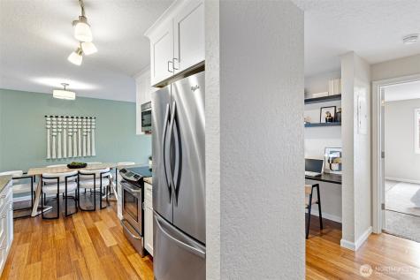 2625 13th Avenue W Seattle WA 98119