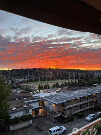 2625 13th Avenue W Seattle WA 98119
