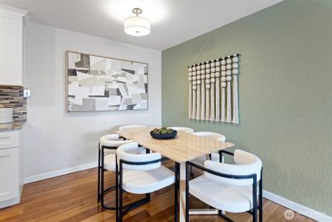 2625 13th Avenue W Seattle WA 98119