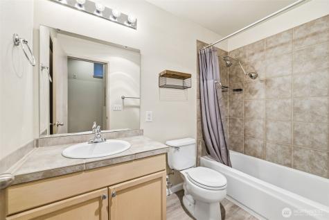 3914 243rd Place SE Bothell WA 98021