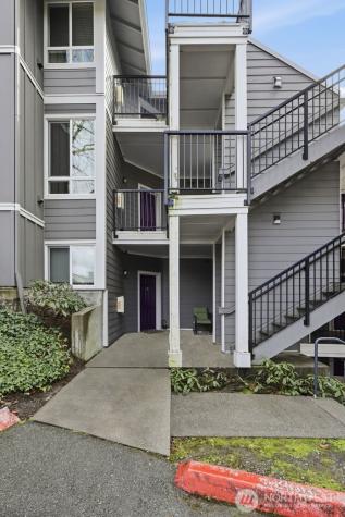 3914 243rd Place SE Bothell WA 98021