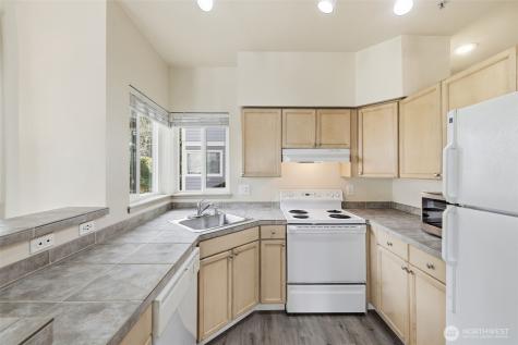3914 243rd Place SE Bothell WA 98021