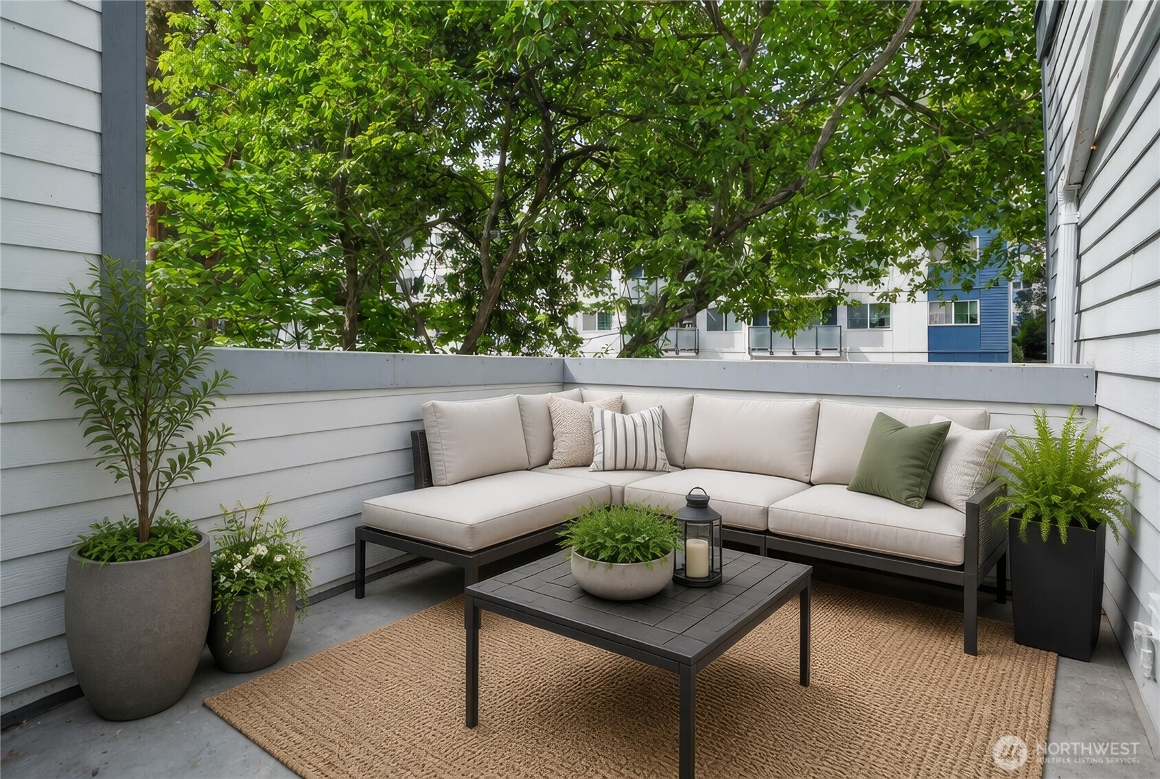 3710 26th Place W Seattle WA 98199