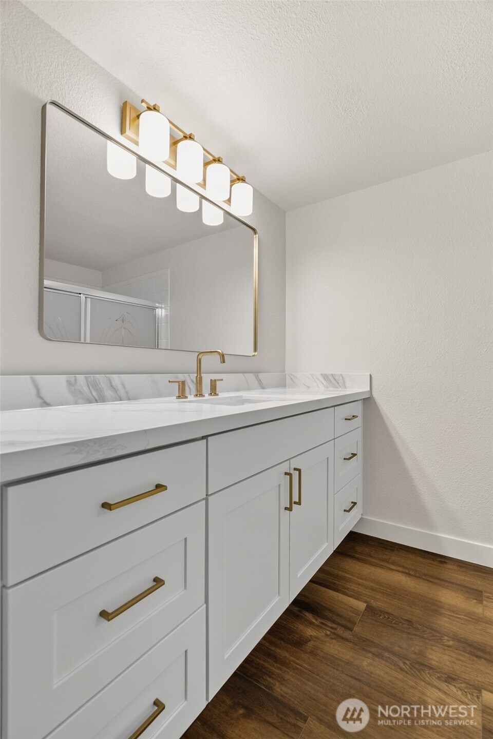 3710 26th Place W Seattle WA 98199
