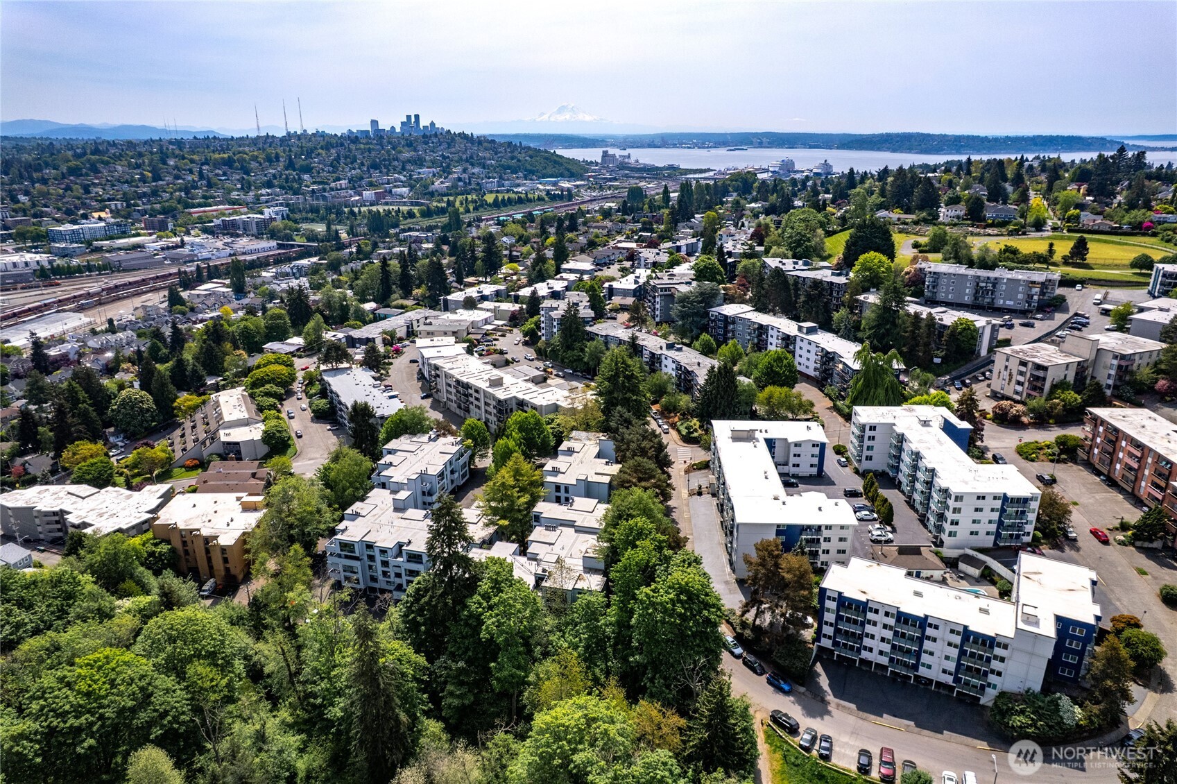 3710 26th Place W Seattle WA 98199