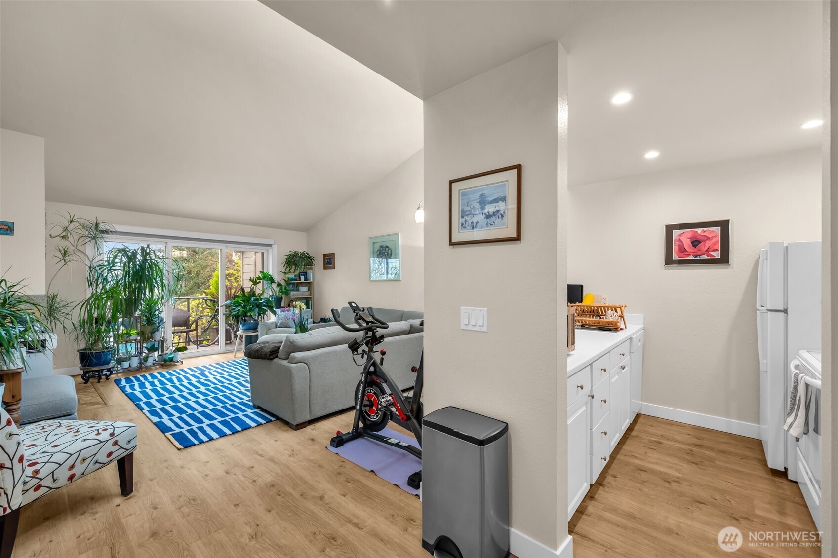 2949 76th Avenue SE Mercer Island WA 98040