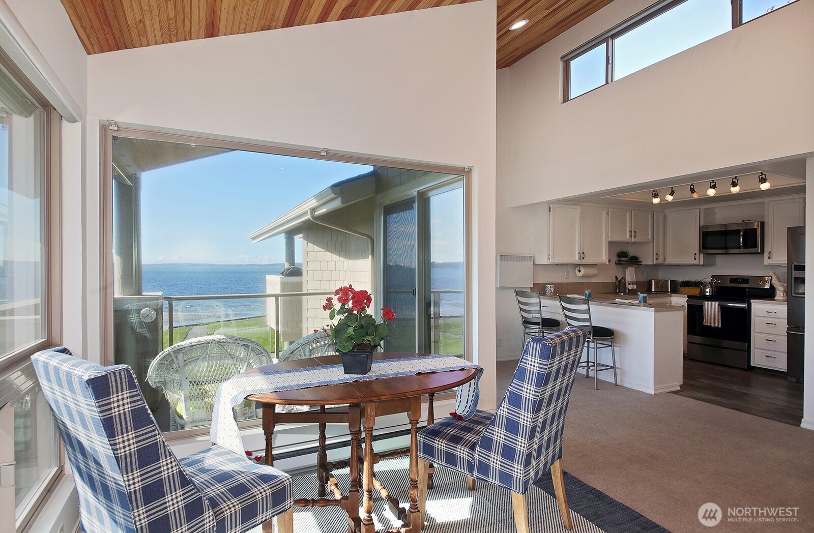 816 Old Beach Road Freeland WA 98249