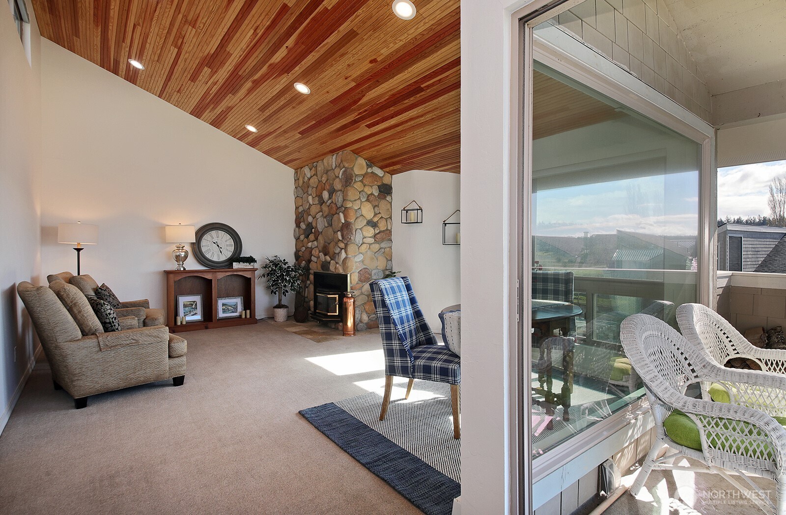 816 Old Beach Road Freeland WA 98249