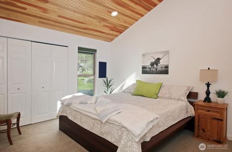 816 Old Beach Road Freeland WA 98249
